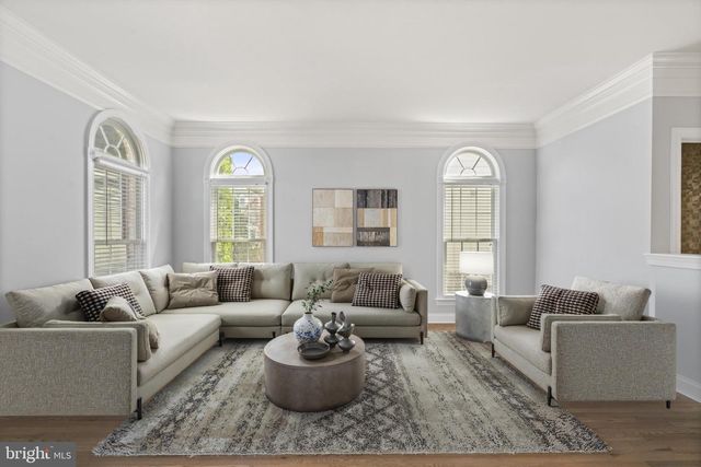 43915 KITTIWAKE DR, Leesburg, VA 20176