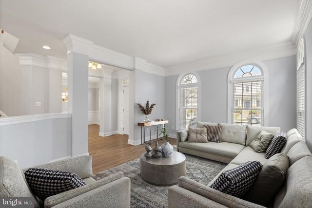 43915 KITTIWAKE DR, Leesburg, VA 20176