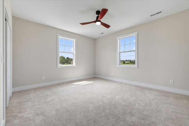 281 Bluebell Dr, Clarksville, TN 37043