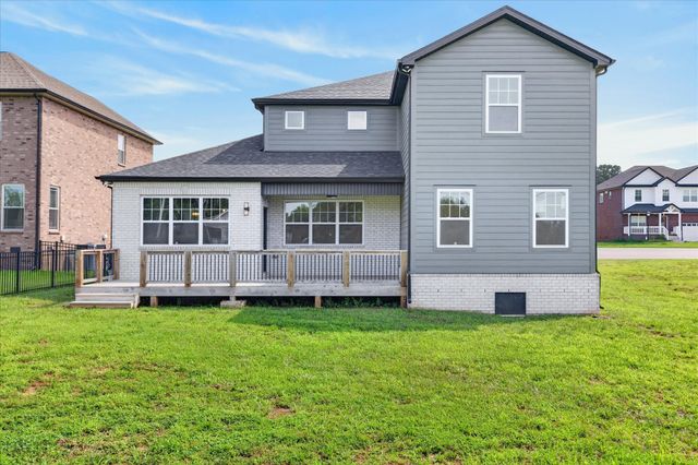 281 Bluebell Dr, Clarksville, TN 37043