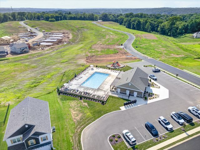 281 Bluebell Dr, Clarksville, TN 37043