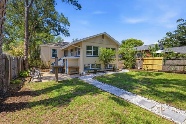 1423 E HENRY AVENUE, Tampa, FL 33604