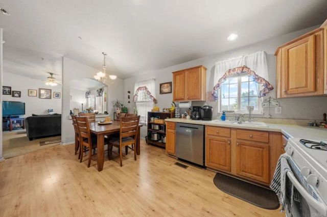 22002 Lyons Valley Road, Alpine, CA 91901