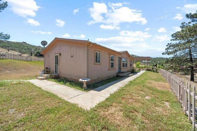 22002 Lyons Valley Road, Alpine, CA 91901