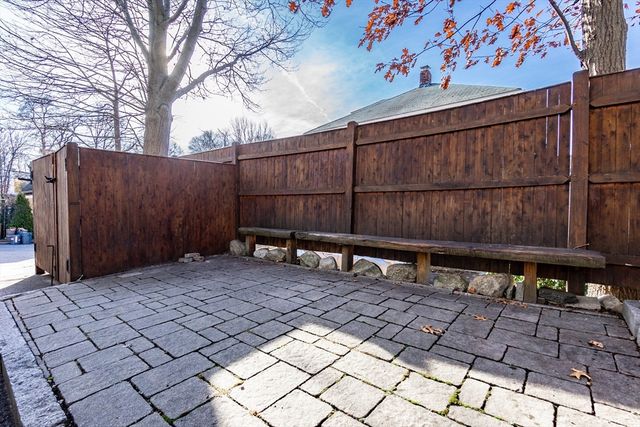 909 Hancock 2, Quincy, MA 02170