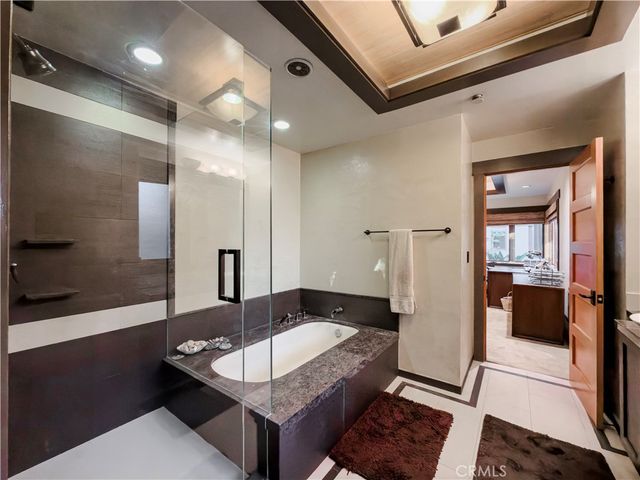 865 W Foothill, Arcadia, CA 91006