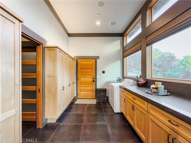 865 W Foothill, Arcadia, CA 91006