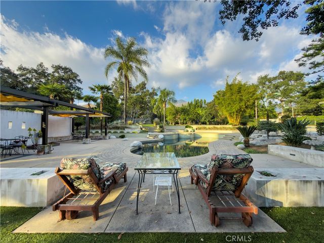 865 W Foothill, Arcadia, CA 91006