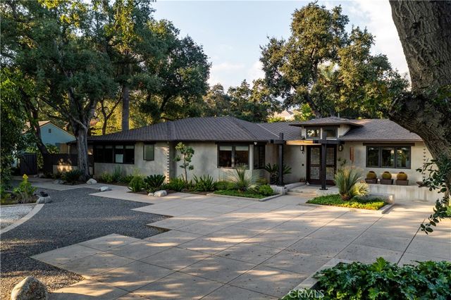 865 W Foothill, Arcadia, CA 91006