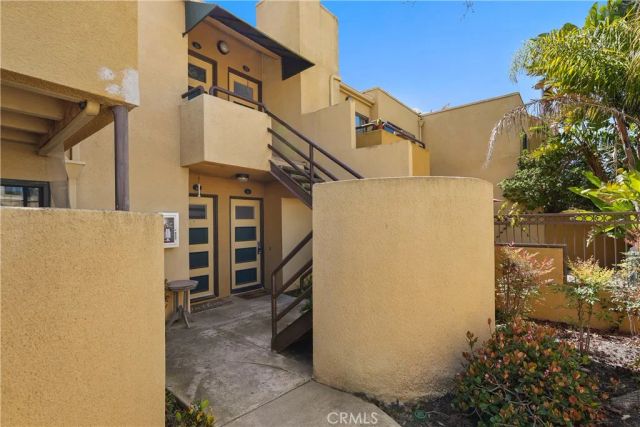 25712 Le Parc 21, Lake Forest, CA 92630