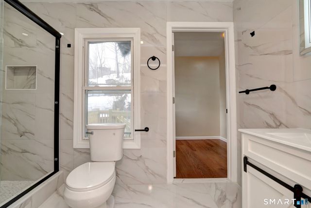 120 Smith Street, Derby, CT 06418