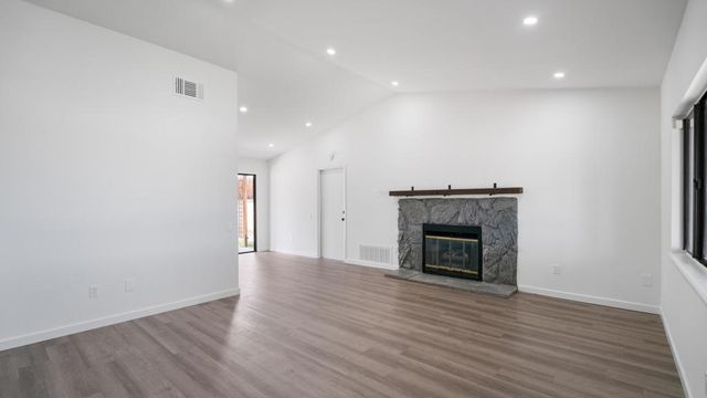 4934 Fortuna Court, Yucca Valley, CA 92284