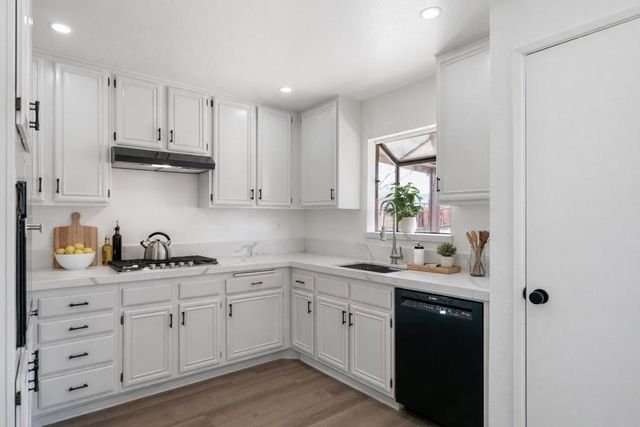 4934 Fortuna Court, Yucca Valley, CA 92284