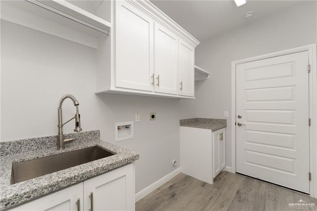 800 Falcon Drive, Rio Grande City, TX 78582