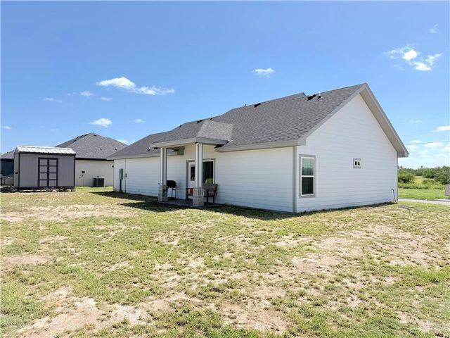 800 Falcon Drive, Rio Grande City, TX 78582