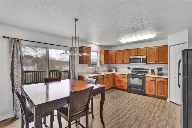 120 Cole Ct, Jackson Twp, PA 16037