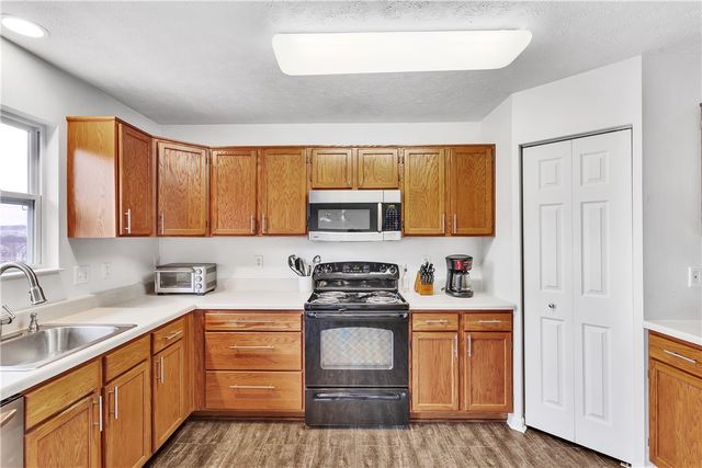 120 Cole Ct, Jackson Twp, PA 16037