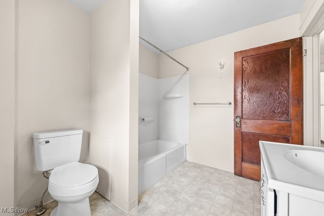 2408 S Linden Avenue, Alliance, OH 44601