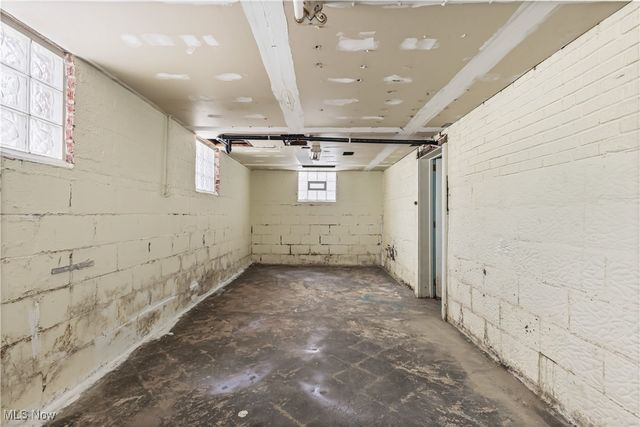 2408 S Linden Avenue, Alliance, OH 44601