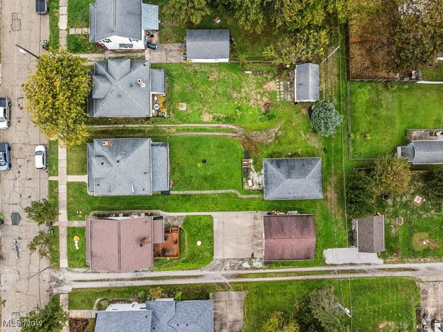 2408 S Linden Avenue, Alliance, OH 44601