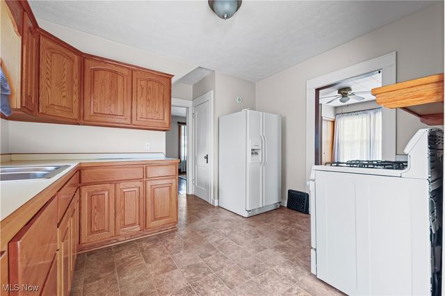 2408 S Linden Avenue, Alliance, OH 44601