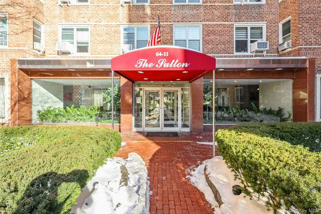 64-11 99th Street 318, Rego Park, NY 11374