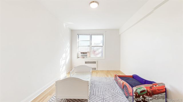 64-11 99th Street 318, Rego Park, NY 11374