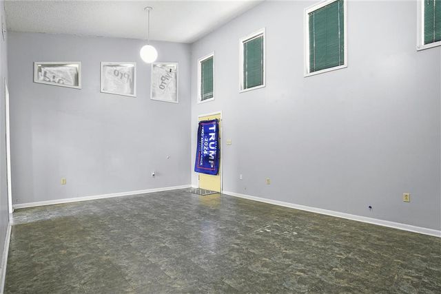 4009 N Oak Ln Lane, Sulphur, LA 70665