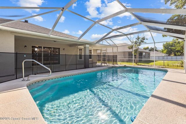 1037 SW California Boulevard, Port St. Lucie, FL 34953