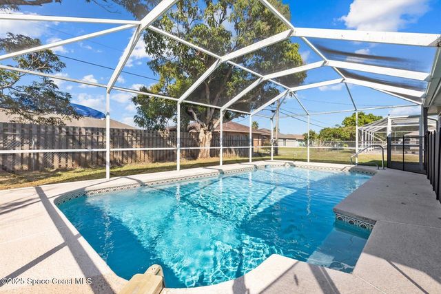 1037 SW California Boulevard, Port St. Lucie, FL 34953