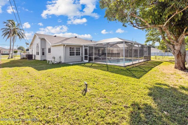 1037 SW California Boulevard, Port St. Lucie, FL 34953