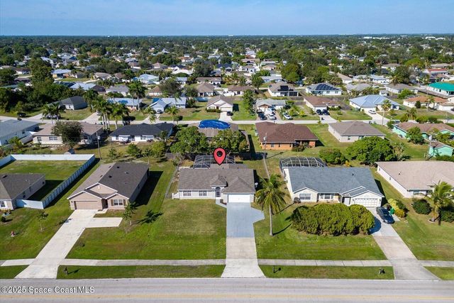 1037 SW California Boulevard, Port St. Lucie, FL 34953
