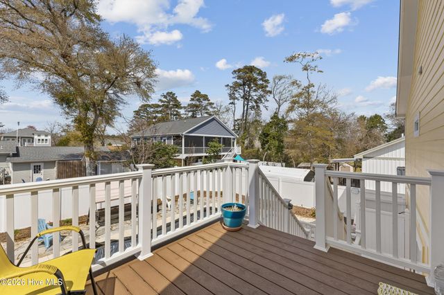 329 NE 59th Street, Oak Island, NC 28465