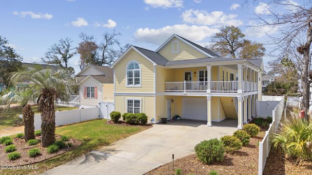 329 NE 59th Street, Oak Island, NC 28465