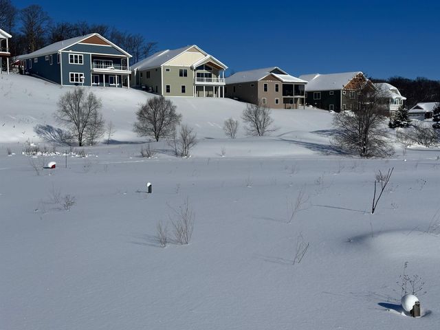 000 Barnes Road, Garfield Twp, MI 49684