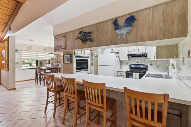 10265 W SPRINGTREE LANE, Crystal River, FL 34428