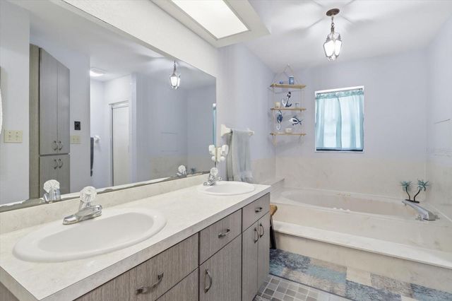10265 W SPRINGTREE LANE, Crystal River, FL 34428