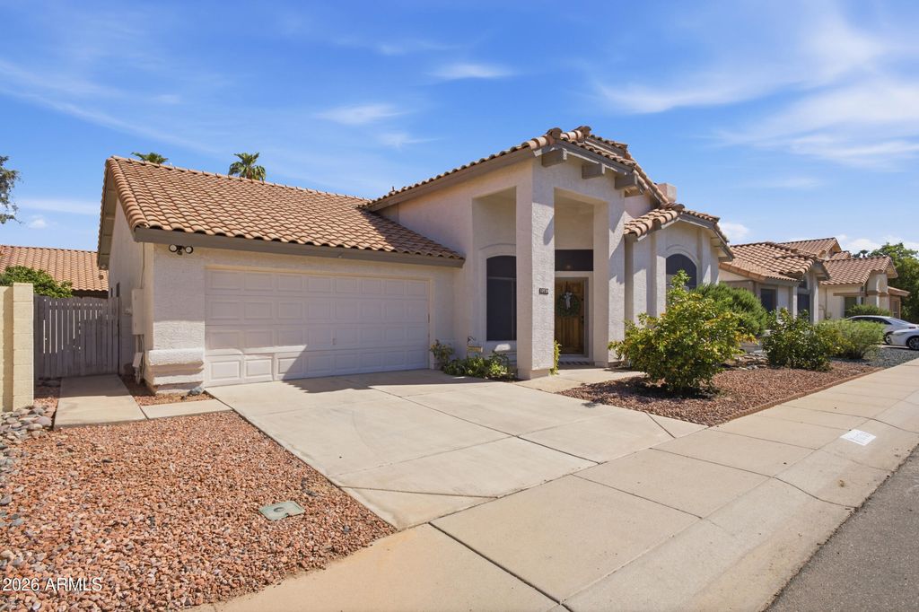 10730 W FLOWER Street, Avondale, AZ 85392 — photo 5