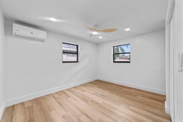 4114 SW 49th Court, Dania Beach, FL 33314