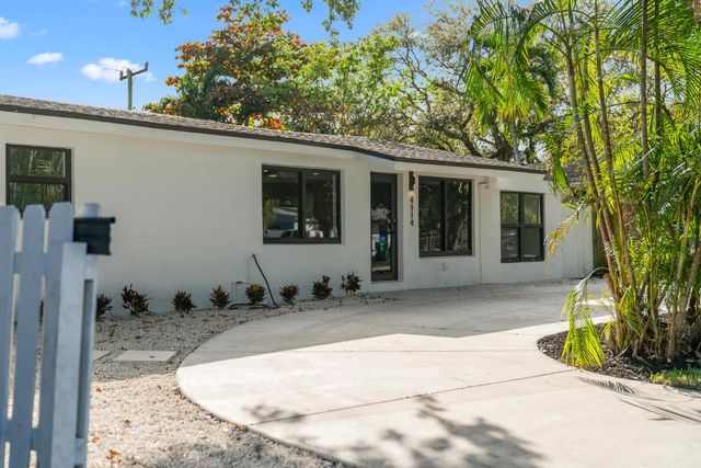 4114 SW 49th Court, Dania Beach, FL 33314