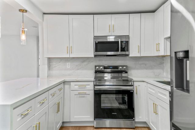 4114 SW 49th Court, Dania Beach, FL 33314