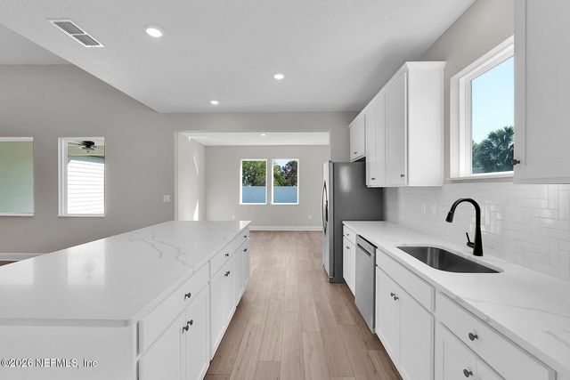 12493 BIG JUNIPER Drive, Jacksonville, FL 32219