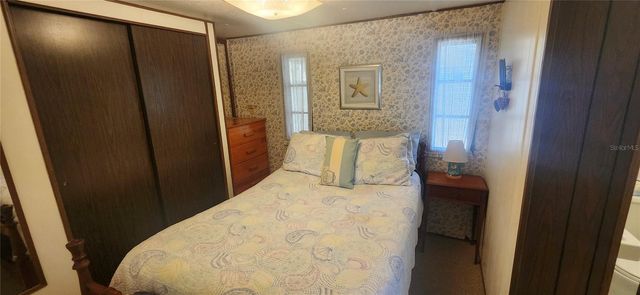 5609 SUNSHINE PARK DRIVE, New Port Richey, FL 34652