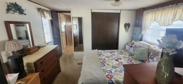 5609 SUNSHINE PARK DRIVE, New Port Richey, FL 34652