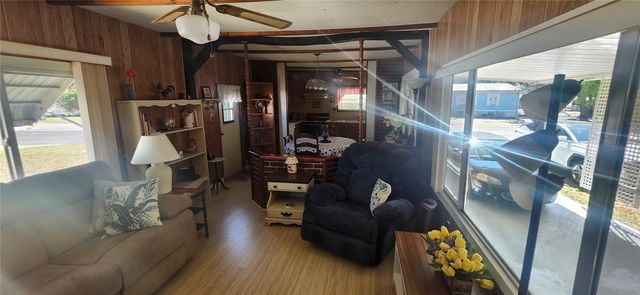 5609 SUNSHINE PARK DRIVE, New Port Richey, FL 34652