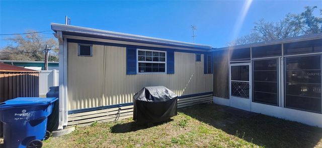 5609 SUNSHINE PARK DRIVE, New Port Richey, FL 34652