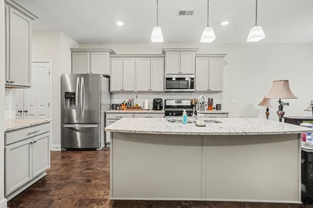 1333 Duns Ln, Nolensville, TN 37135