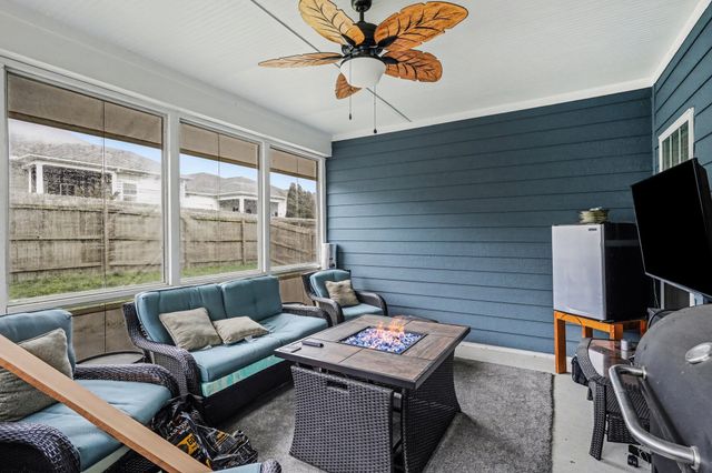 1333 Duns Ln, Nolensville, TN 37135