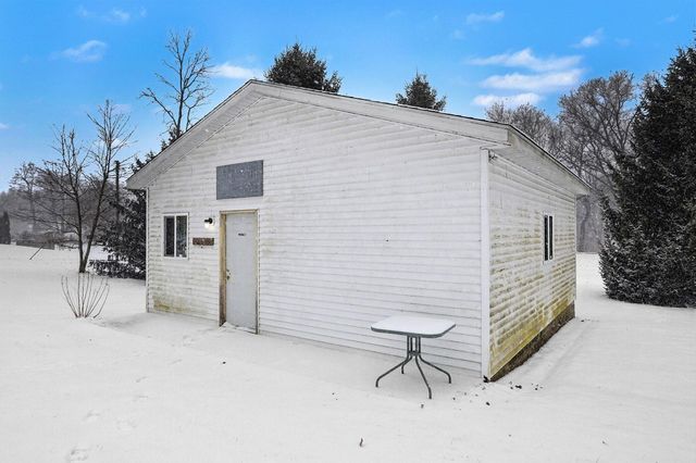 6757 Marsh Road, Plainwell, MI 49080