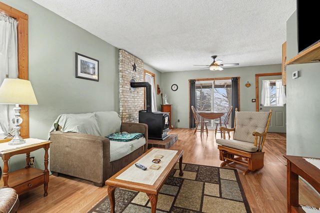 6757 Marsh Road, Plainwell, MI 49080